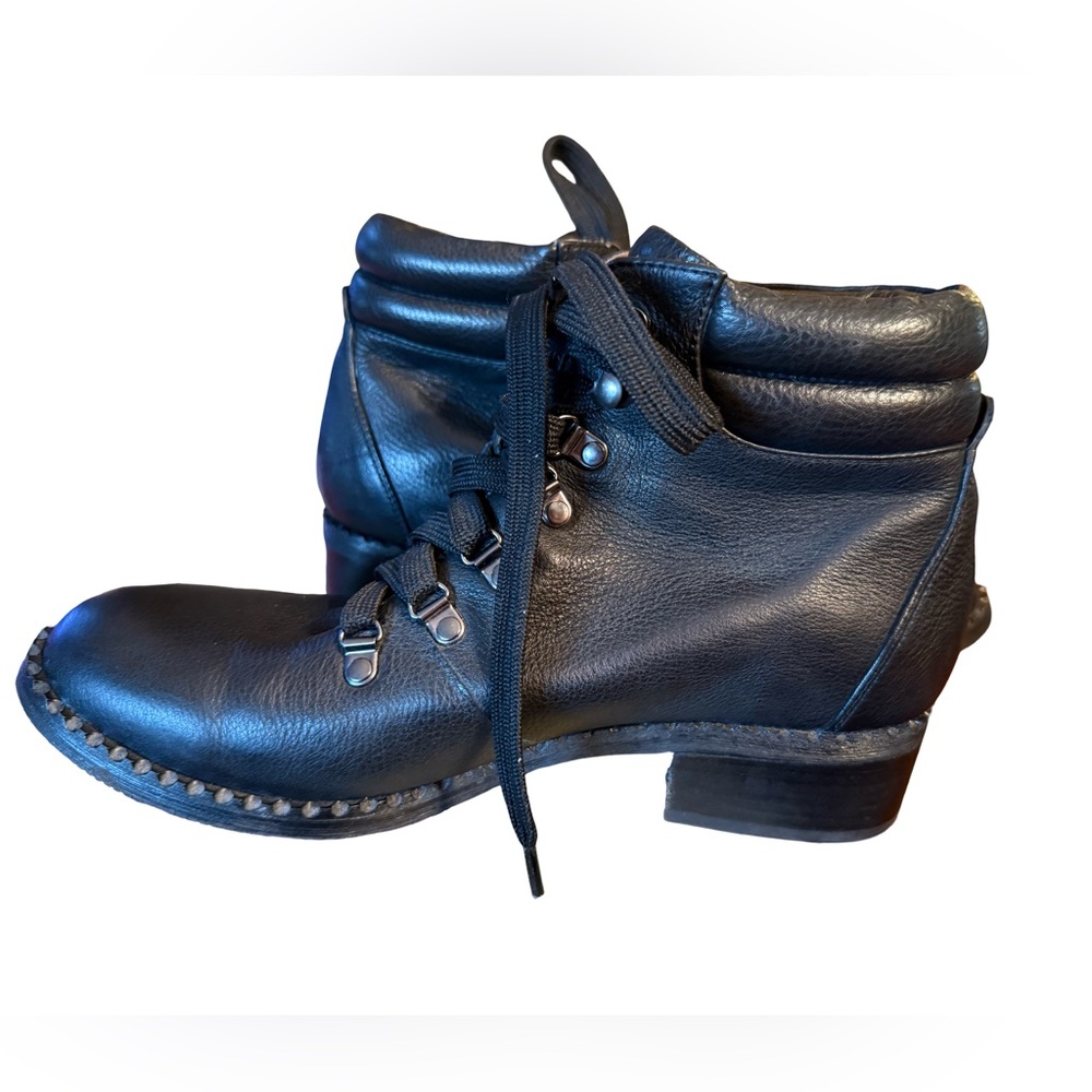 Gentle Souls Kenneth Cole NWOT Sz 10 Black Leather Ankle Hiker Boots (SH033) - Picture 5 of 13